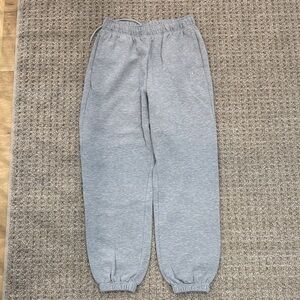 ALO Yoga Womens Light Gray Joggers